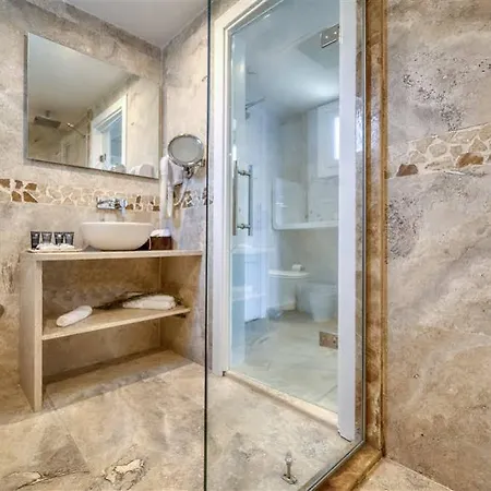 Peninsula Gardens (adults Only) 5* Κας