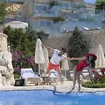 Peninsula Gardens (adults Only) Otel 5*