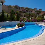 Peninsula Gardens (adults Only) Otel