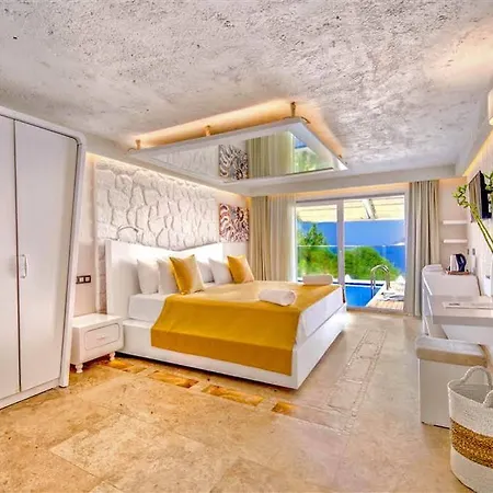 Peninsula Gardens (adults Only) Hotel