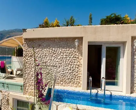 Hotel Peninsula Gardens (adults Only)