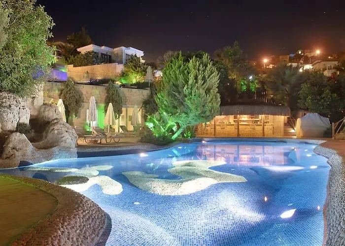 Peninsula Gardens (adults Only) 5*