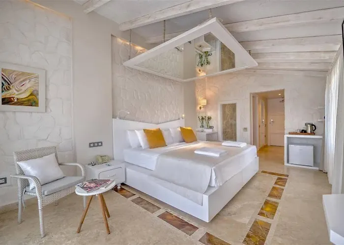 Peninsula Gardens (adults Only) Szálloda 5*