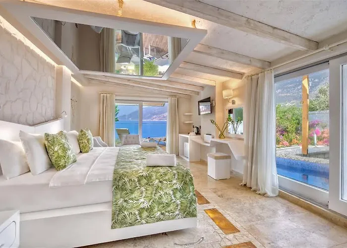 Peninsula Gardens (adults Only) Szálloda 5*