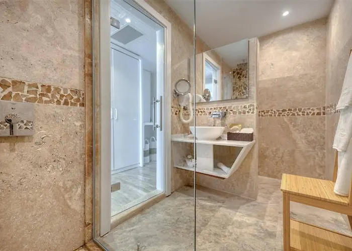 Peninsula Gardens (adults Only) Szálloda 5*